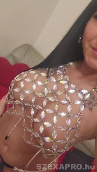 Alicia Női szexpartner +36 70 278 7230 videó 2