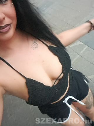 Harley Női szexpartner +36 20 852 4324 videó 1